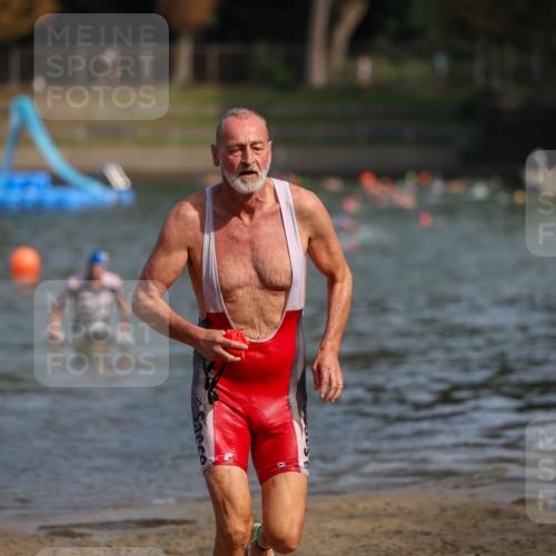 08.09.2024 - Stadtparktriathlon Michael Strokosch http://msf.ph/oto/7034095 08.09.2024 11:50:57 Schwimmen 800, 832 meine-sportfotos.de