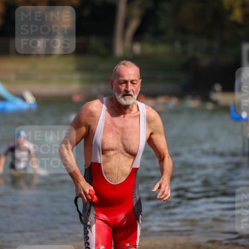 08.09.2024 - Stadtparktriathlon Michael Strokosch http://msf.ph/oto/7034098 08.09.2024 11:50:57 Schwimmen 800, 832 meine-sportfotos.de