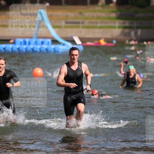 08.09.2024 - Stadtparktriathlon Michael Strokosch http://msf.ph/oto/7034136 08.09.2024 11:51:22 Schwimmen 773, 784, 791, 793 meine-sportfotos.de