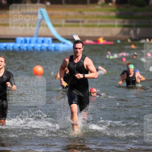 08.09.2024 - Stadtparktriathlon Michael Strokosch http://msf.ph/oto/7034141 08.09.2024 11:51:22 Schwimmen 773, 784, 791, 793 meine-sportfotos.de