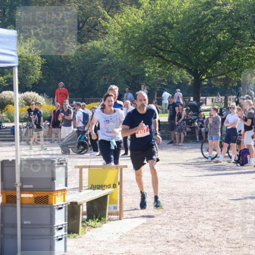 08.09.2024 - Stadtparktriathlon Luisa Fischer http://msf.ph/oto/7034144 08.09.2024 10:49:53 Ziel 207, 256 meine-sportfotos.de