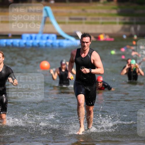 08.09.2024 - Stadtparktriathlon Michael Strokosch http://msf.ph/oto/7034149 08.09.2024 11:51:23 Schwimmen 773, 784, 791, 793 meine-sportfotos.de