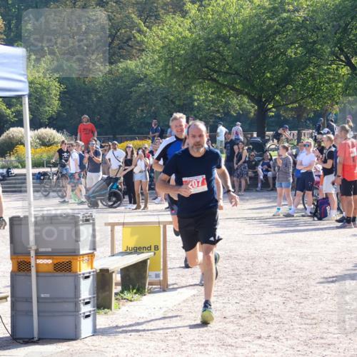 08.09.2024 - Stadtparktriathlon Luisa Fischer http://msf.ph/oto/7034150 08.09.2024 10:49:54 Ziel 207, 256, 262 meine-sportfotos.de