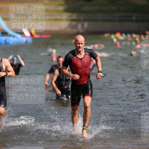 08.09.2024 - Stadtparktriathlon Michael Strokosch http://msf.ph/oto/7034179 08.09.2024 11:51:31 Schwimmen 773, 784, 838, 839 meine-sportfotos.de