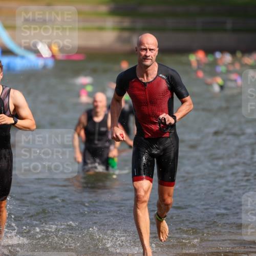 08.09.2024 - Stadtparktriathlon Michael Strokosch http://msf.ph/oto/7034190 08.09.2024 11:51:32 Schwimmen 773, 784, 838, 839 meine-sportfotos.de