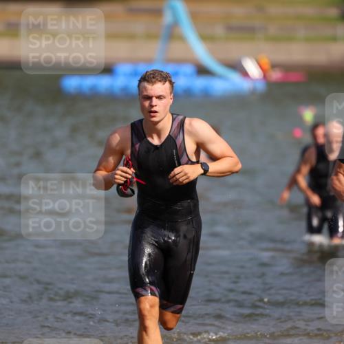 08.09.2024 - Stadtparktriathlon Michael Strokosch http://msf.ph/oto/7034194 08.09.2024 11:51:33 Schwimmen 773, 784, 838, 839 meine-sportfotos.de