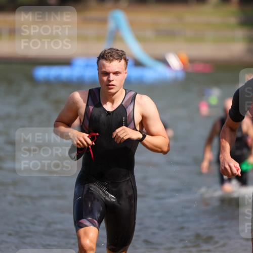 08.09.2024 - Stadtparktriathlon Michael Strokosch http://msf.ph/oto/7034198 08.09.2024 11:51:34 Schwimmen 773, 784, 838, 839 meine-sportfotos.de