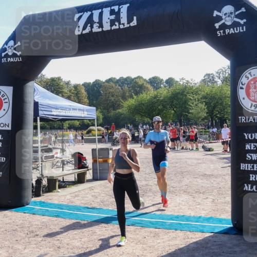 08.09.2024 - Stadtparktriathlon Luisa Fischer http://msf.ph/oto/7034209 08.09.2024 10:51:44 Ziel 210 meine-sportfotos.de