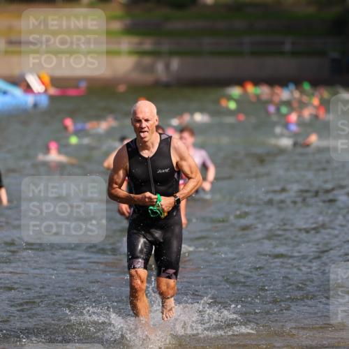 08.09.2024 - Stadtparktriathlon Michael Strokosch http://msf.ph/oto/7034212 08.09.2024 11:51:37 Schwimmen 826, 828, 834, 838, 839 meine-sportfotos.de