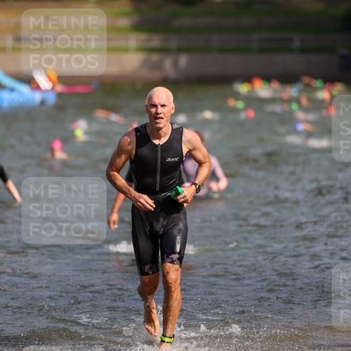 08.09.2024 - Stadtparktriathlon Michael Strokosch http://msf.ph/oto/7034214 08.09.2024 11:51:37 Schwimmen 826, 828, 834, 838, 839 meine-sportfotos.de