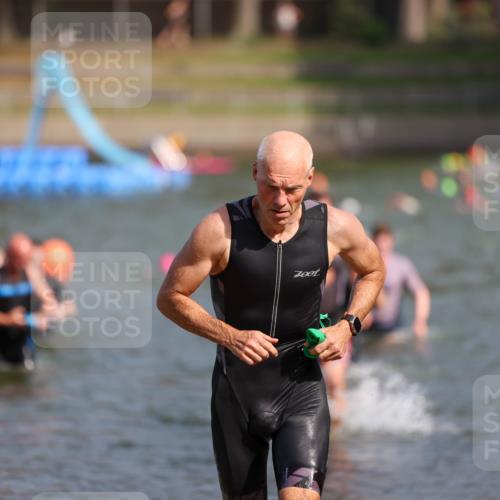 08.09.2024 - Stadtparktriathlon Michael Strokosch http://msf.ph/oto/7034222 08.09.2024 11:51:40 Schwimmen 826, 828, 834, 838, 839 meine-sportfotos.de