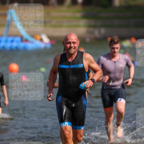 08.09.2024 - Stadtparktriathlon Michael Strokosch http://msf.ph/oto/7034236 08.09.2024 11:51:48 Schwimmen 818, 826, 828, 834 meine-sportfotos.de