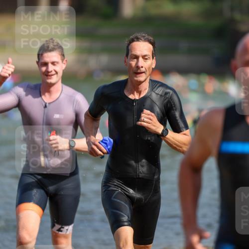 08.09.2024 - Stadtparktriathlon Michael Strokosch http://msf.ph/oto/7034247 08.09.2024 11:51:50 Schwimmen 818, 826, 828, 834 meine-sportfotos.de