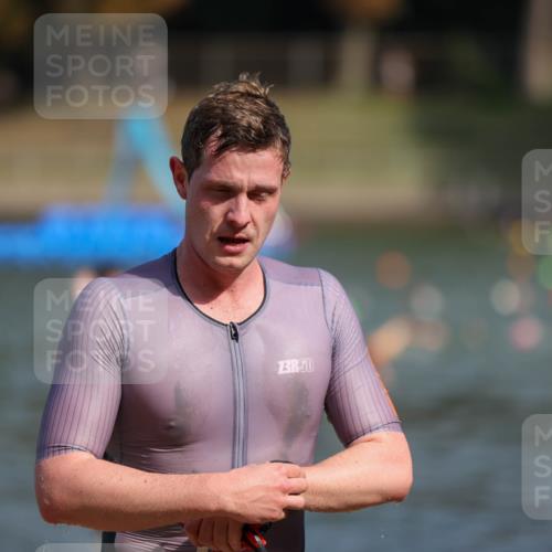 08.09.2024 - Stadtparktriathlon Michael Strokosch http://msf.ph/oto/7034259 08.09.2024 11:51:52 Schwimmen 818, 828, 834 meine-sportfotos.de