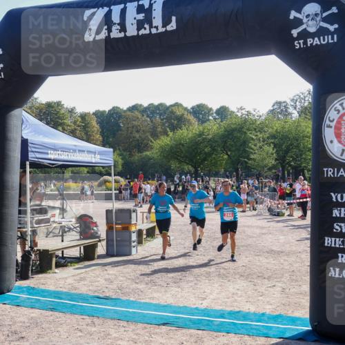 08.09.2024 - Stadtparktriathlon Luisa Fischer http://msf.ph/oto/7034262 08.09.2024 10:53:13 Ziel 244 meine-sportfotos.de