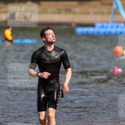 08.09.2024 - Stadtparktriathlon Michael Strokosch http://msf.ph/oto/7034278 08.09.2024 11:51:55 Schwimmen 787, 803, 818 meine-sportfotos.de