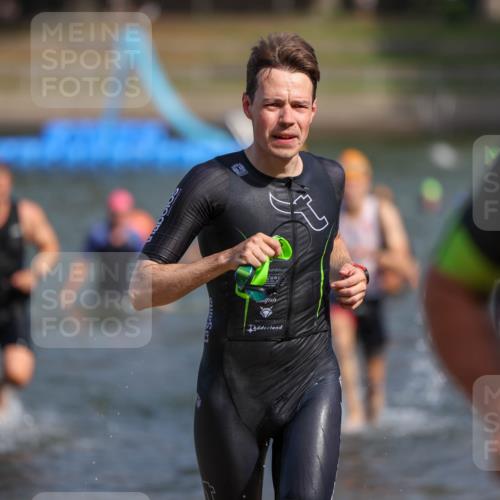 08.09.2024 - Stadtparktriathlon Michael Strokosch http://msf.ph/oto/7034321 08.09.2024 11:52:12 Schwimmen 774, 802, 817, 836, 841 meine-sportfotos.de