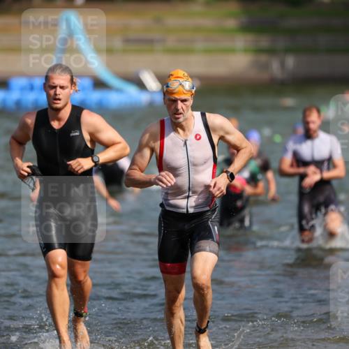 08.09.2024 - Stadtparktriathlon Michael Strokosch http://msf.ph/oto/7034335 08.09.2024 11:52:15 Schwimmen 762, 802, 817, 833, 836 meine-sportfotos.de