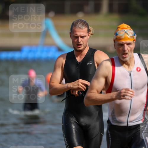 08.09.2024 - Stadtparktriathlon Michael Strokosch http://msf.ph/oto/7034350 08.09.2024 11:52:17 Schwimmen 762, 770, 802, 817, 833, 836 meine-sportfotos.de