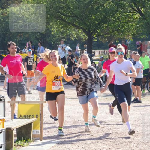 08.09.2024 - Stadtparktriathlon Luisa Fischer http://msf.ph/oto/7034361 08.09.2024 10:54:59 Ziel 188, 213 meine-sportfotos.de