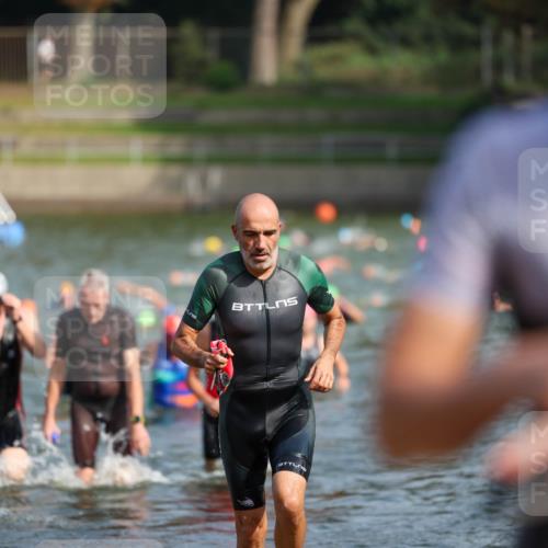 08.09.2024 - Stadtparktriathlon Michael Strokosch http://msf.ph/oto/7034362 08.09.2024 11:52:25 Schwimmen 762, 767, 768, 770, 815, 817, 820, 833 meine-sportfotos.de