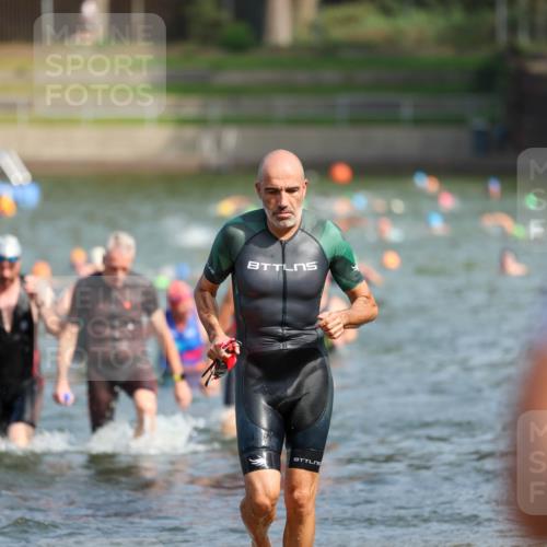 08.09.2024 - Stadtparktriathlon Michael Strokosch http://msf.ph/oto/7034364 08.09.2024 11:52:25 Schwimmen 762, 767, 768, 770, 815, 817, 820, 833 meine-sportfotos.de