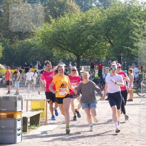 08.09.2024 - Stadtparktriathlon Luisa Fischer http://msf.ph/oto/7034365 08.09.2024 10:55:00 Ziel 188, 213 meine-sportfotos.de