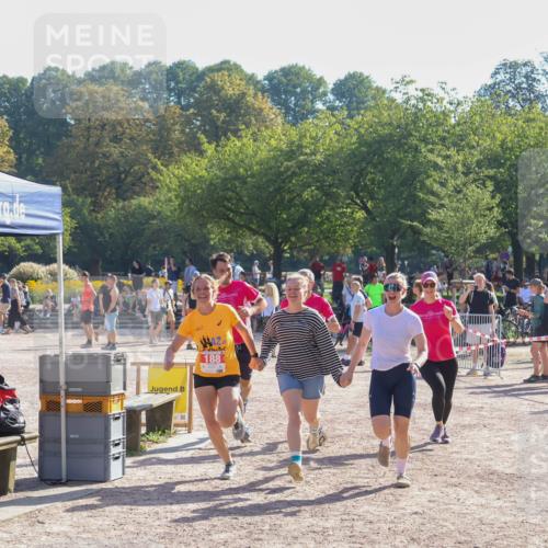 08.09.2024 - Stadtparktriathlon Luisa Fischer http://msf.ph/oto/7034369 08.09.2024 10:55:00 Ziel 188, 213 meine-sportfotos.de
