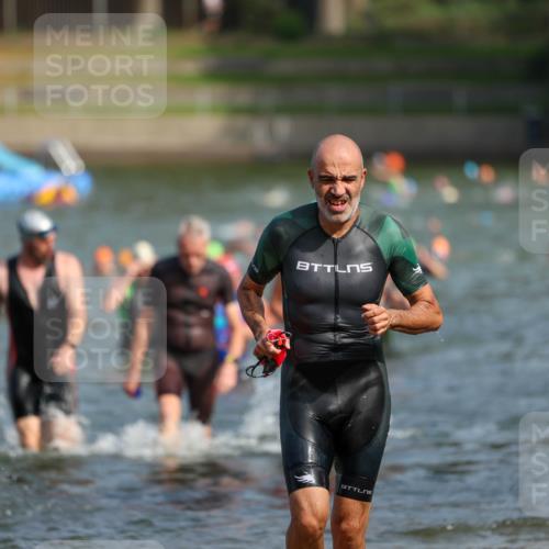 08.09.2024 - Stadtparktriathlon Michael Strokosch http://msf.ph/oto/7034372 08.09.2024 11:52:26 Schwimmen 749, 762, 767, 768, 770, 815, 820, 833 meine-sportfotos.de