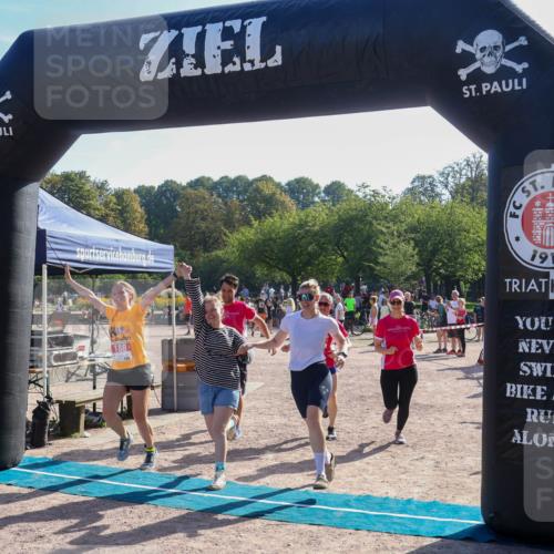 08.09.2024 - Stadtparktriathlon Luisa Fischer http://msf.ph/oto/7034376 08.09.2024 10:55:01 Ziel 188, 213 meine-sportfotos.de