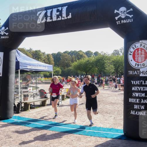 08.09.2024 - Stadtparktriathlon Luisa Fischer http://msf.ph/oto/7034401 08.09.2024 10:55:15 Ziel 215, 257 meine-sportfotos.de