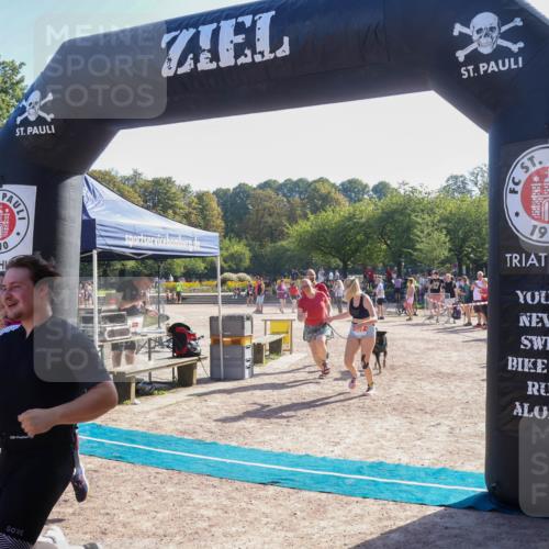 08.09.2024 - Stadtparktriathlon Luisa Fischer http://msf.ph/oto/7034409 08.09.2024 10:55:16 Ziel 215, 257 meine-sportfotos.de