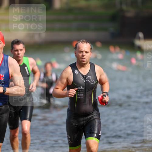 08.09.2024 - Stadtparktriathlon Michael Strokosch http://msf.ph/oto/7034423 08.09.2024 11:52:39 Schwimmen 749, 753, 779, 806, 824, 831 meine-sportfotos.de