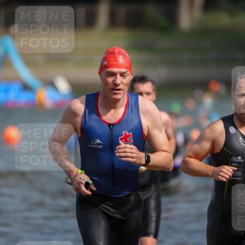 08.09.2024 - Stadtparktriathlon Michael Strokosch http://msf.ph/oto/7034426 08.09.2024 11:52:40 Schwimmen 749, 753, 779, 806, 824, 831 meine-sportfotos.de