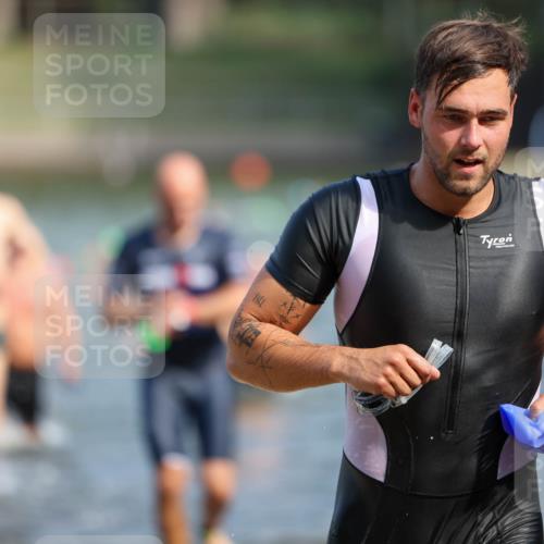 08.09.2024 - Stadtparktriathlon Michael Strokosch http://msf.ph/oto/7034448 08.09.2024 11:52:50 Schwimmen 753, 758, 765, 771, 805, 806, 824, 840 meine-sportfotos.de