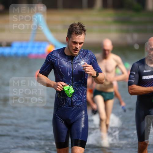 08.09.2024 - Stadtparktriathlon Michael Strokosch http://msf.ph/oto/7034450 08.09.2024 11:52:51 Schwimmen 753, 758, 765, 771, 795, 805, 806, 824, 840 meine-sportfotos.de