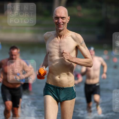 08.09.2024 - Stadtparktriathlon Michael Strokosch http://msf.ph/oto/7034465 08.09.2024 11:52:55 Schwimmen 751, 758, 765, 771, 795, 805, 806, 840 meine-sportfotos.de