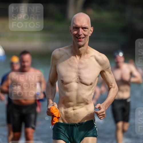 08.09.2024 - Stadtparktriathlon Michael Strokosch http://msf.ph/oto/7034468 08.09.2024 11:52:56 Schwimmen 751, 758, 765, 771, 795, 805, 840 meine-sportfotos.de