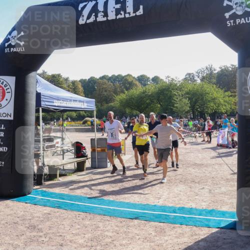 08.09.2024 - Stadtparktriathlon Luisa Fischer http://msf.ph/oto/7034478 08.09.2024 10:55:55 Ziel 194, 206 meine-sportfotos.de