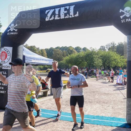 08.09.2024 - Stadtparktriathlon Luisa Fischer http://msf.ph/oto/7034488 08.09.2024 10:55:56 Ziel 194, 206 meine-sportfotos.de