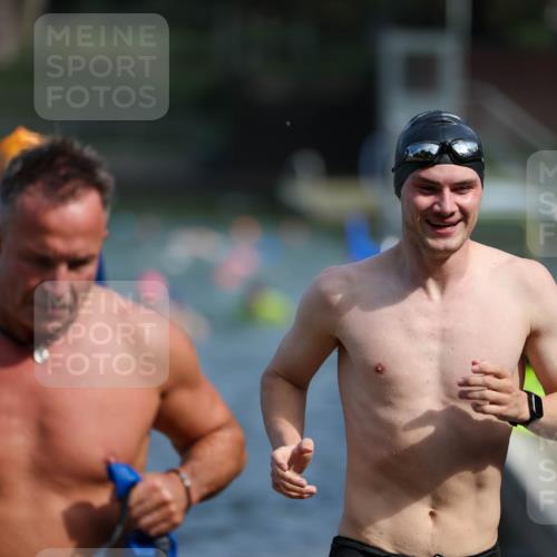 08.09.2024 - Stadtparktriathlon Michael Strokosch http://msf.ph/oto/7034491 08.09.2024 11:52:59 Schwimmen 751, 758, 765, 795, 805, 840 meine-sportfotos.de