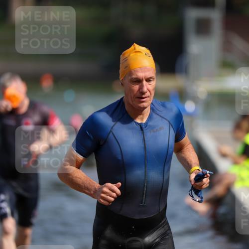 08.09.2024 - Stadtparktriathlon Michael Strokosch http://msf.ph/oto/7034494 08.09.2024 11:53:01 Schwimmen 751, 758, 765, 795, 840 meine-sportfotos.de