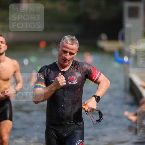 08.09.2024 - Stadtparktriathlon Michael Strokosch http://msf.ph/oto/7034504 08.09.2024 11:53:02 Schwimmen 751, 758, 765, 795, 835 meine-sportfotos.de