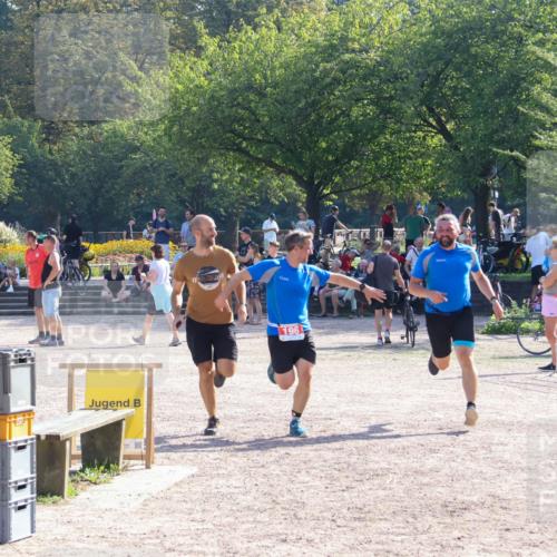 08.09.2024 - Stadtparktriathlon Luisa Fischer http://msf.ph/oto/7034507 08.09.2024 10:56:18 Ziel 196 meine-sportfotos.de
