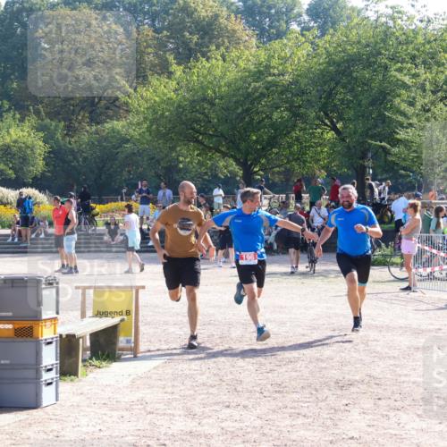 08.09.2024 - Stadtparktriathlon Luisa Fischer http://msf.ph/oto/7034509 08.09.2024 10:56:18 Ziel 196 meine-sportfotos.de