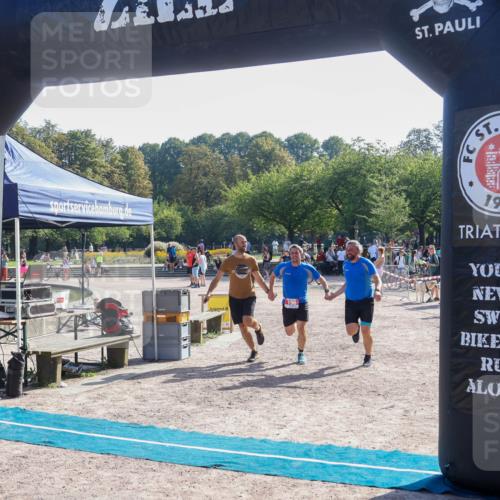 08.09.2024 - Stadtparktriathlon Luisa Fischer http://msf.ph/oto/7034516 08.09.2024 10:56:19 Ziel 196 meine-sportfotos.de