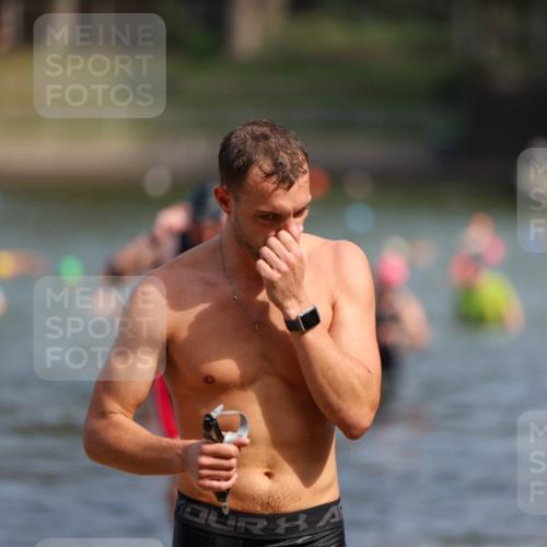 08.09.2024 - Stadtparktriathlon Michael Strokosch http://msf.ph/oto/7034519 08.09.2024 11:53:04 Schwimmen 748, 751, 758, 795, 816, 835 meine-sportfotos.de