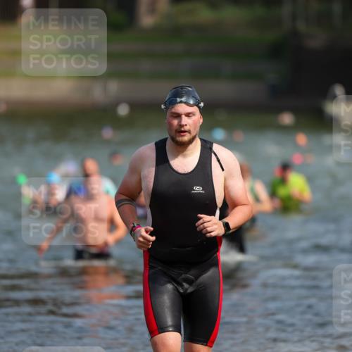08.09.2024 - Stadtparktriathlon Michael Strokosch http://msf.ph/oto/7034525 08.09.2024 11:53:07 Schwimmen 748, 751, 754, 795, 816, 835, 837 meine-sportfotos.de