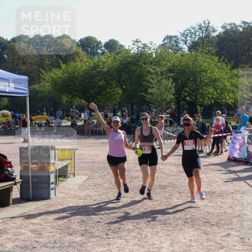 08.09.2024 - Stadtparktriathlon Luisa Fischer http://msf.ph/oto/7034546 08.09.2024 10:56:30 Ziel 192, 246 meine-sportfotos.de