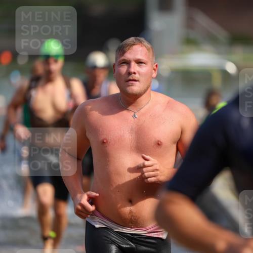 08.09.2024 - Stadtparktriathlon Michael Strokosch http://msf.ph/oto/7034575 08.09.2024 11:53:18 Schwimmen 748, 750, 752, 754, 756, 777, 783, 796, 811, 816, 835, 837, 845 meine-sportfotos.de